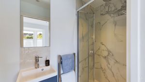 Photo 6- click for photo gallery